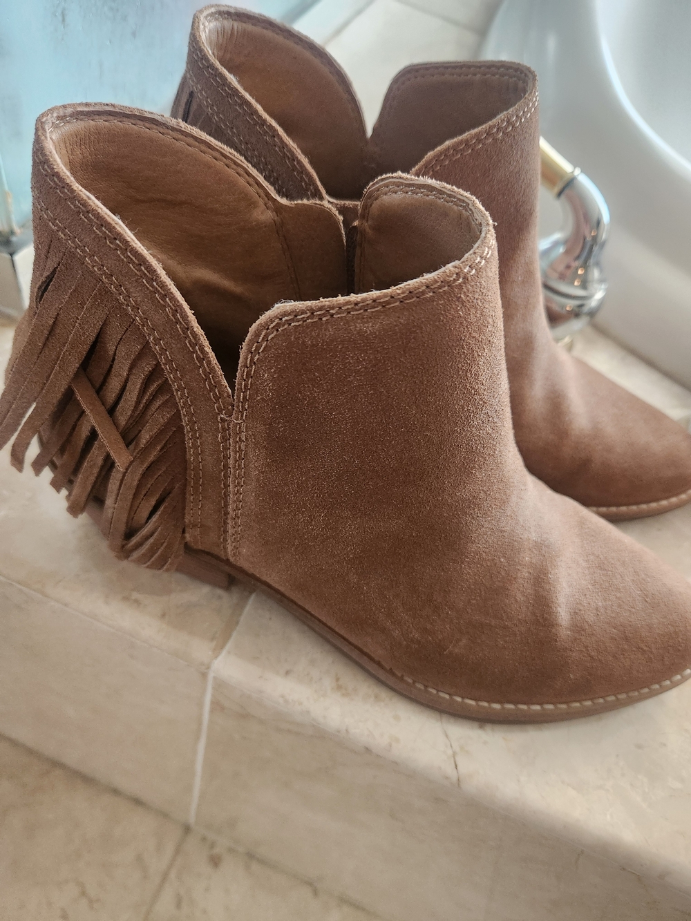 Lucky Brand Suede Fringe Ankle Booties - Brown 7.5  Worn 1 Time